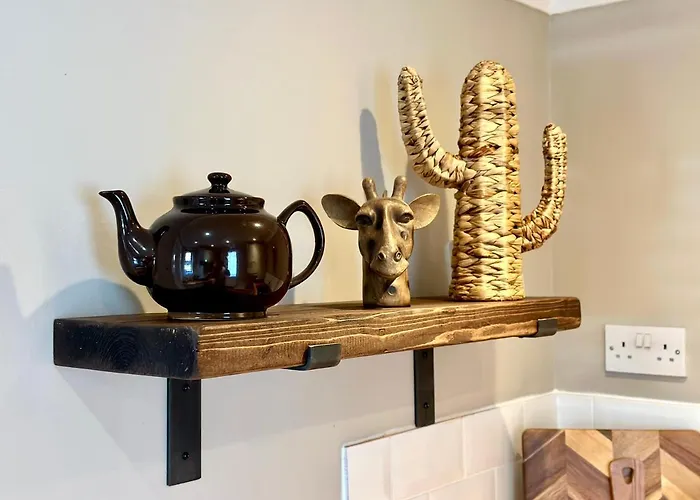 Appartamento De Burgh Ground Floor With Free Parking *